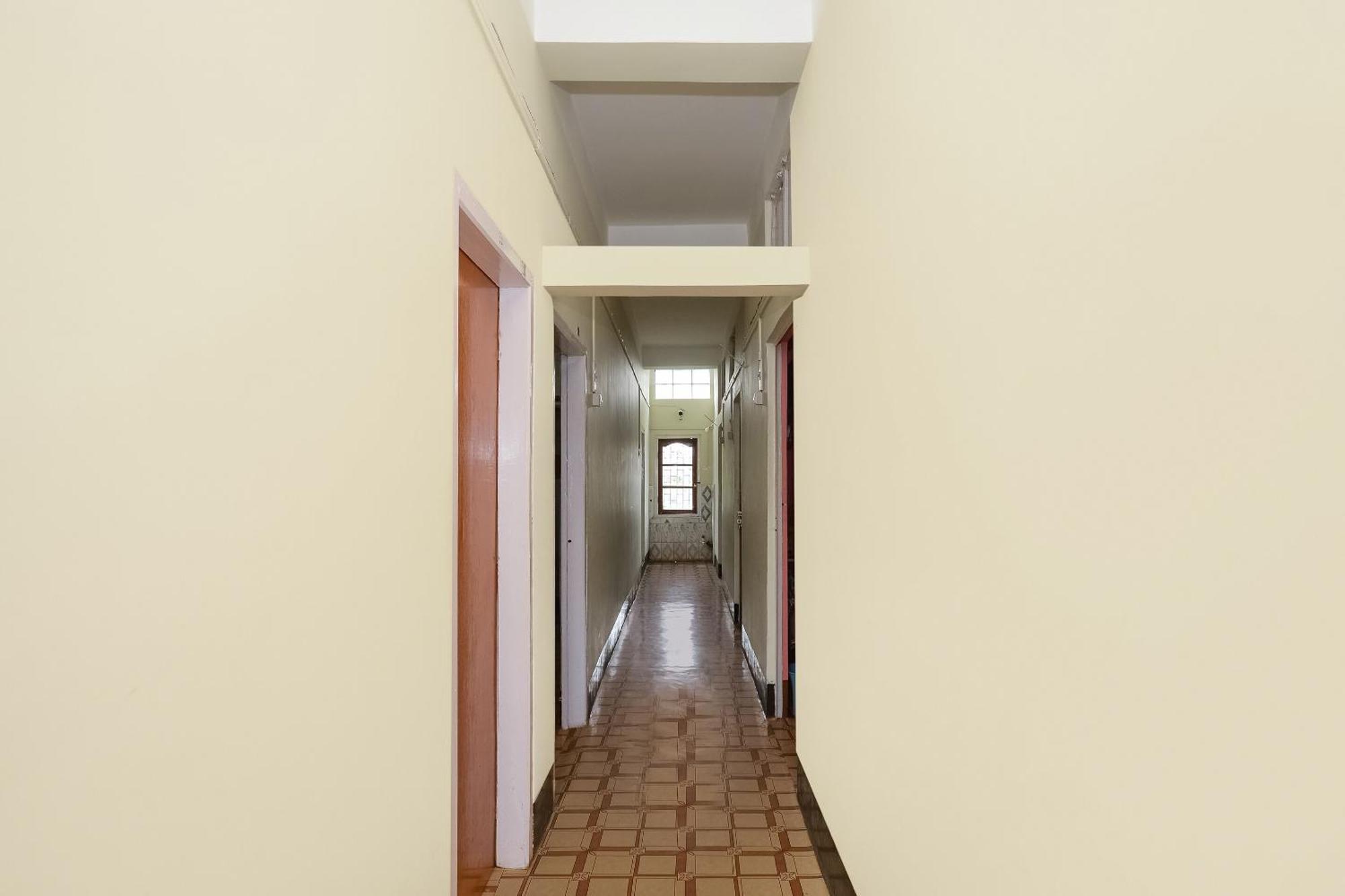 Hotel O Kirtti Inn Soalkuchi Bagian luar foto